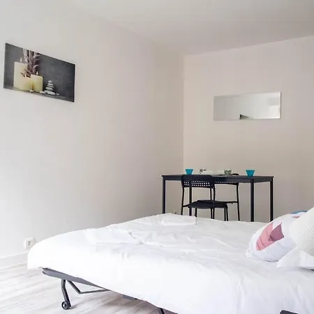 Le Pied-a-terre - Joli Studio Apartment *